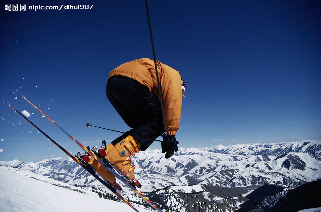 勉力维持其 勉力维持其